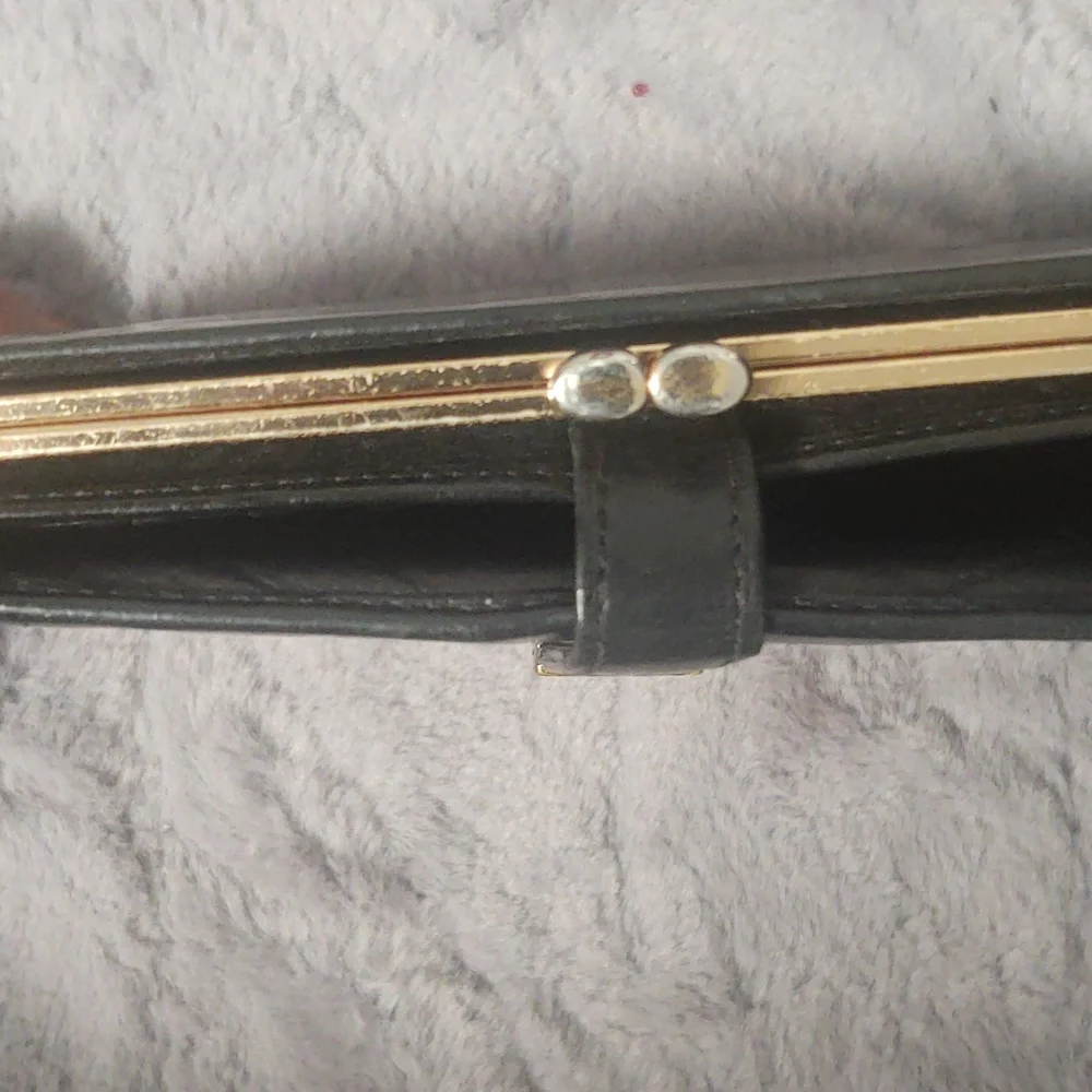 Coach Vintage Black Leather Checkbook Wallet - Picture 5 of 12